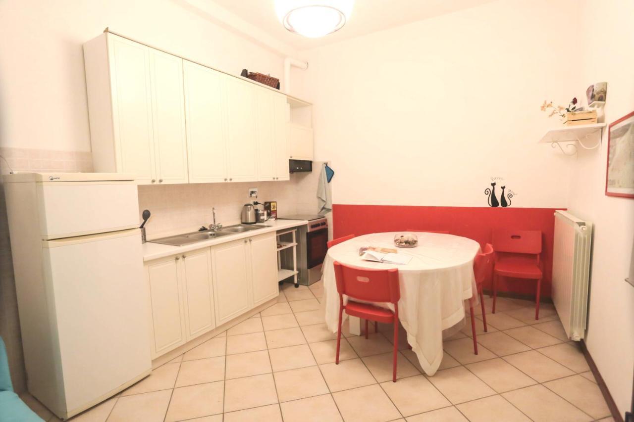 As Easy Apartment Асизи Екстериор снимка